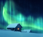Holzhütte im Schnee mit leuchtendem Polarlicht am Nachthimmel.